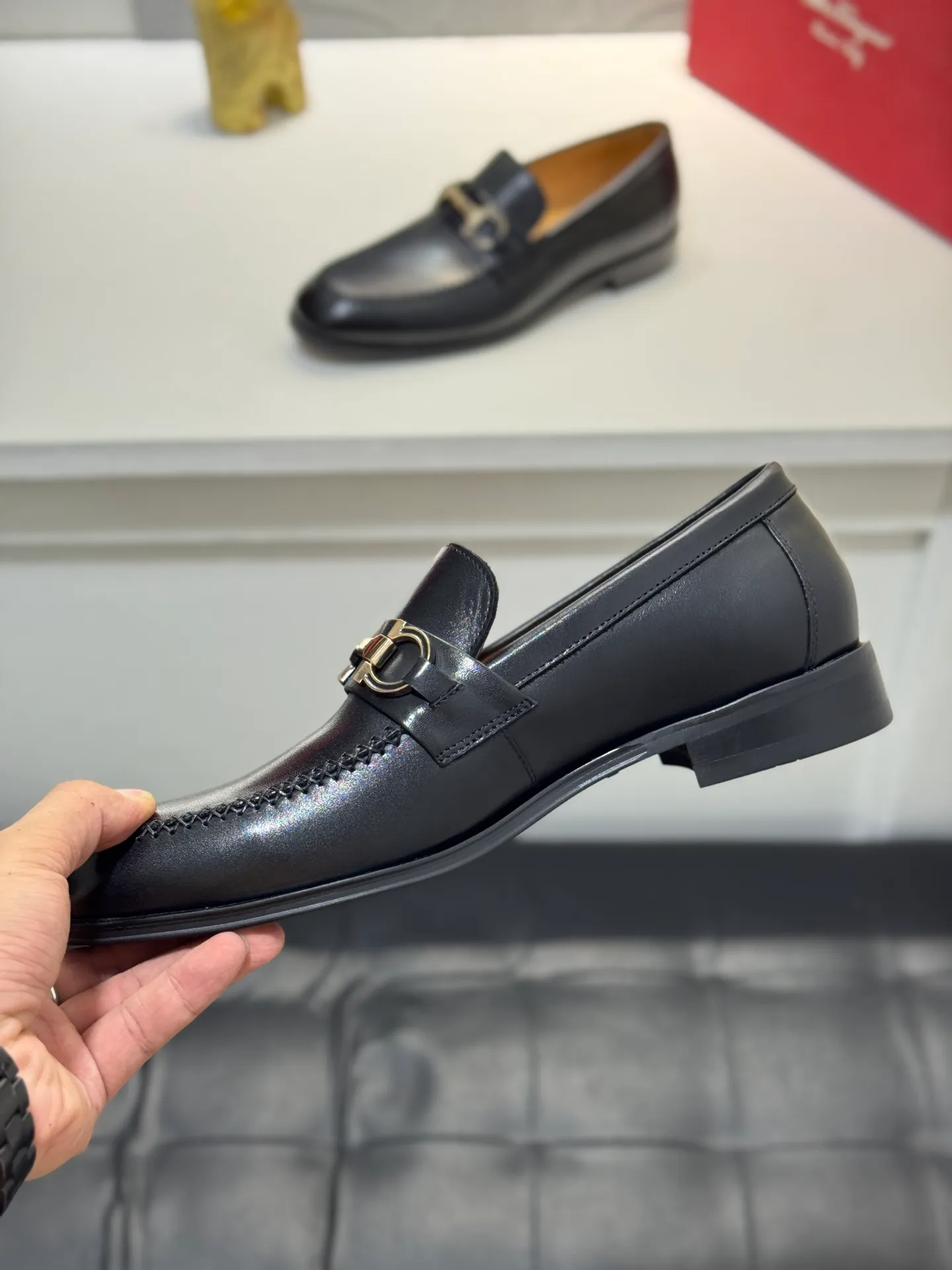 Men's men's shoes 💰480 [New style] 🐠🐠New Ferragamo [Ferragamo] top imported suit men's shoes 💯 Official website original copy, product materials: selected imported embossed calfskin + luxury hardware buckle accessories ~ imported water-dyed cow 🐂 leather lining. Strong three-dimensional visual effect, original combination outsole, multiple colors available😘 Size: 39-44 (customized at 45.46.47